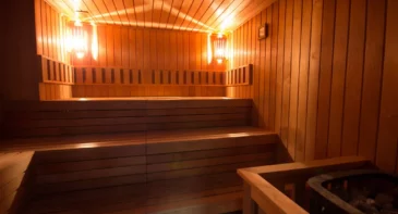Budapest Palatinus Bath Full-Day Admission