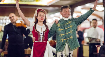 Dinner & Cruise with Folklore Live Music and Dance Show